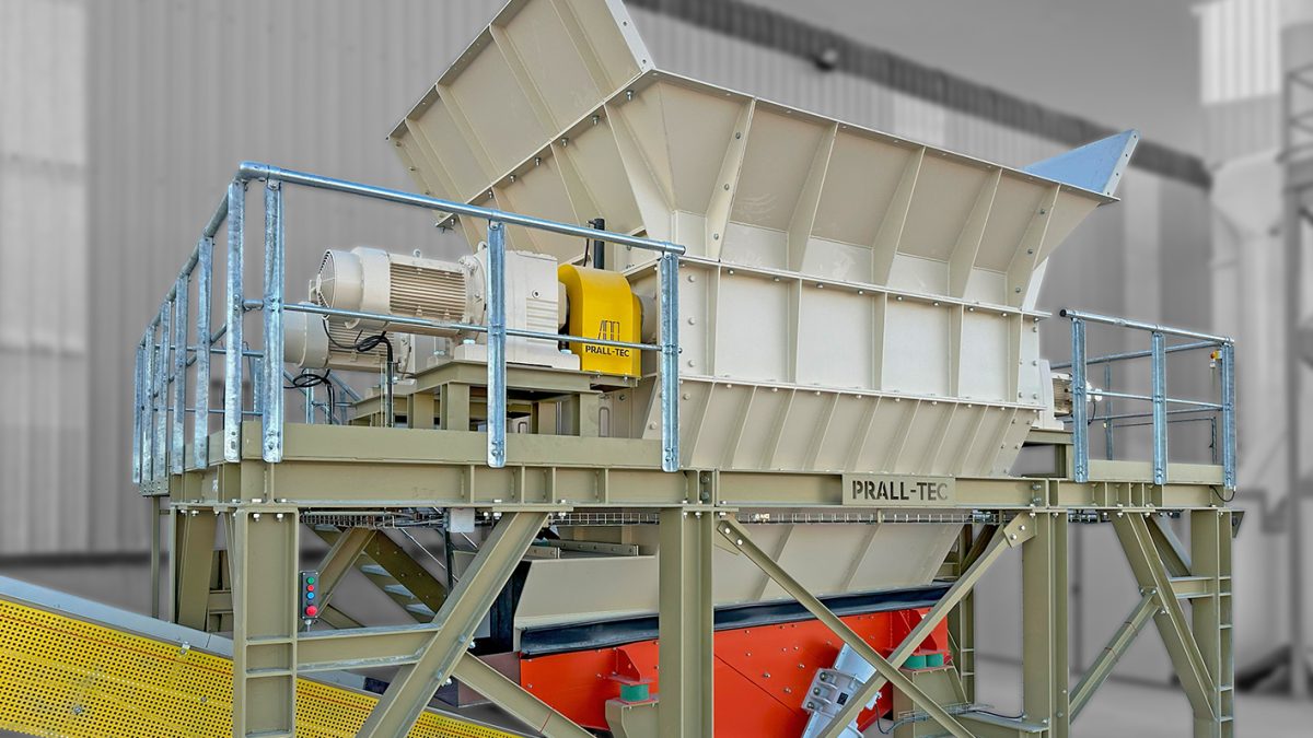 Shredded PV modules in the Prall-Tec processing plant